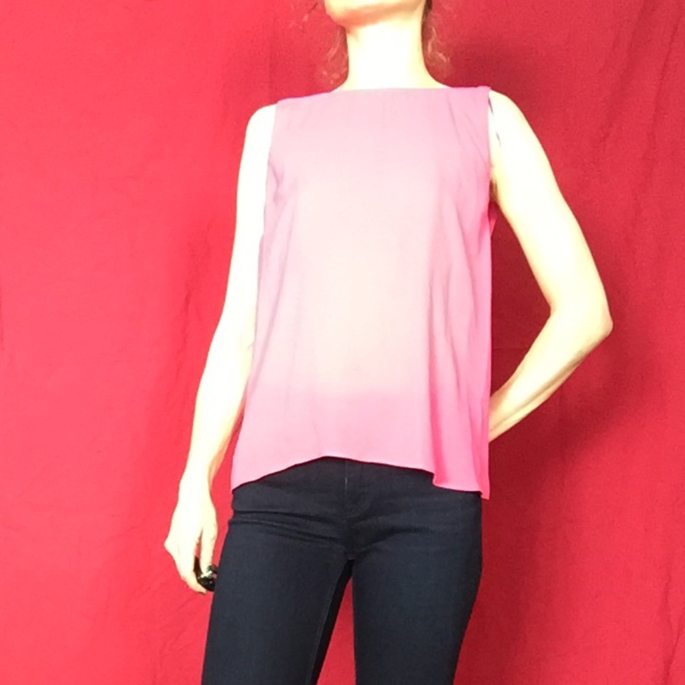 Zara got pink backless top